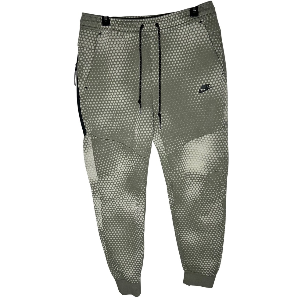 Nike Tech Fleece Digital Camo Joggers Mens Large Grey Sportswear HV5897-320